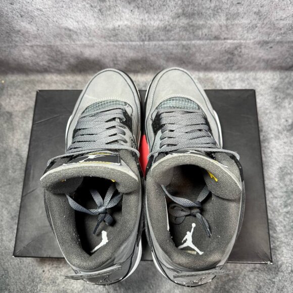 Size 9 | Jordan 4 Cool Gray With Box | Pre-Owned main image 6